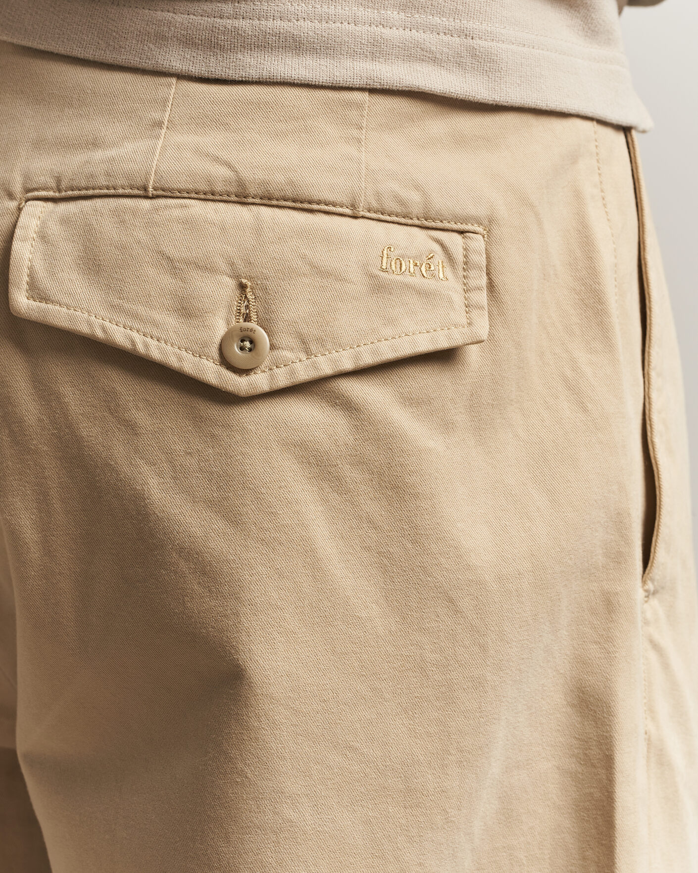 Homme | Pantalons | Forét | Writer Relaxed Fit Pleated Pants Uniform Khaki