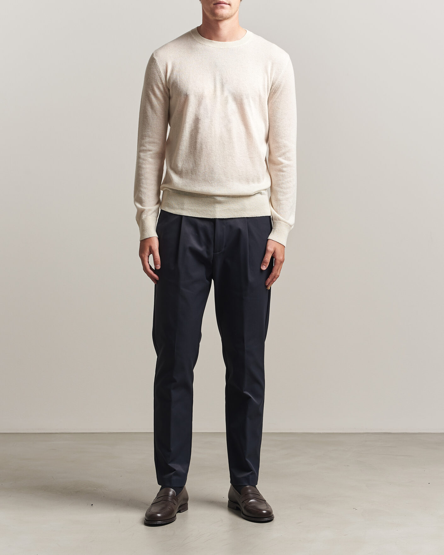 Homme | Pantalons | Herno | Pleated Technical Cotton Trousers Navy