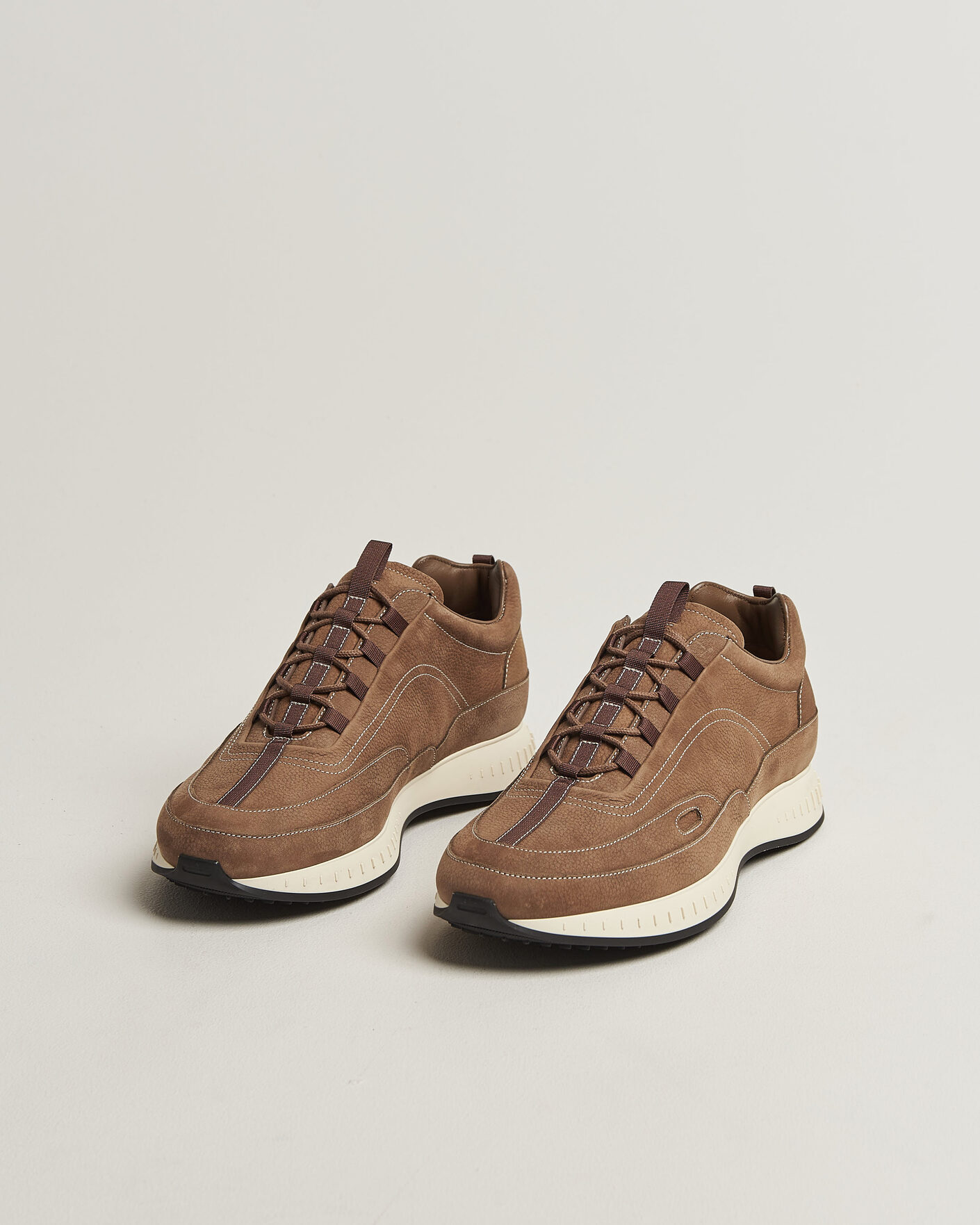 Homme | Baskets | John Lobb | Stream Running Sneakers Moka Nubuck