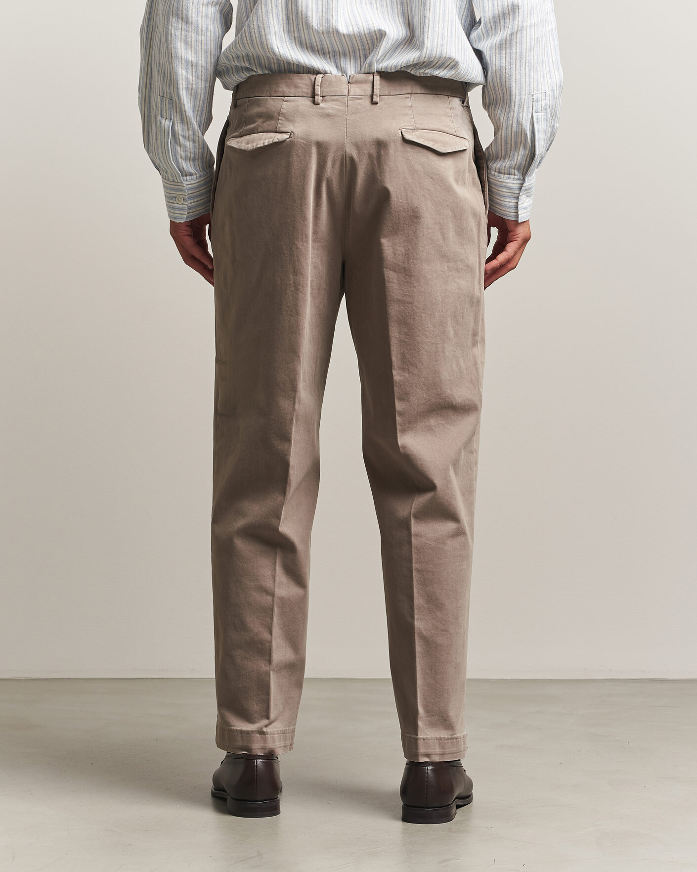 Homme | Pantalons | Santaniello | Washed Cotton Trousers Taupe