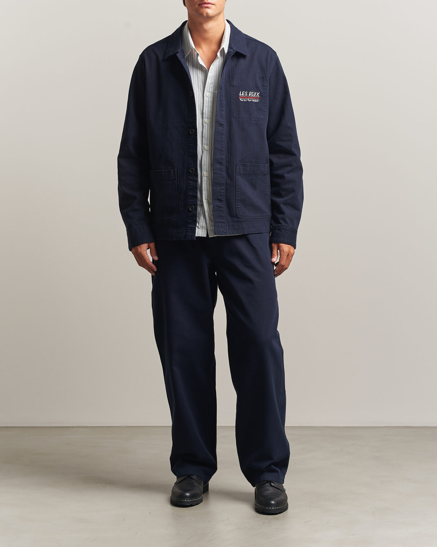 Homme | Chemises | LES DEUX | Herringbone Artist Overshirt Dark Navy