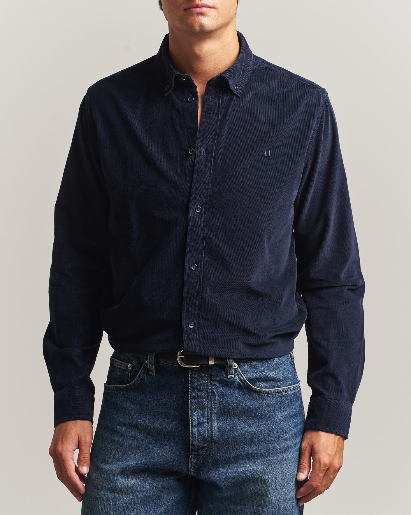 Homme | Chemises | LES DEUX | Pinwale Corduroy Shirt Dark Navy