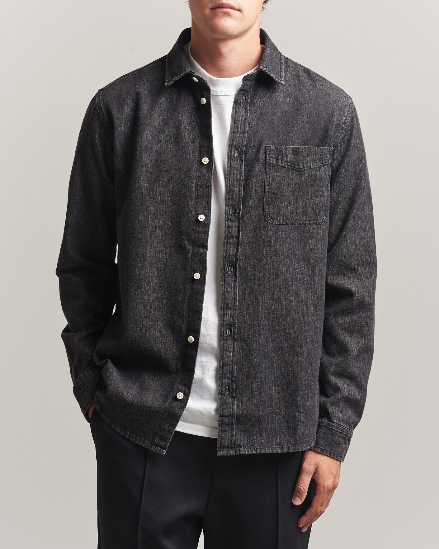 Homme | Chemises | LES DEUX | Denim Shirt Black Wash