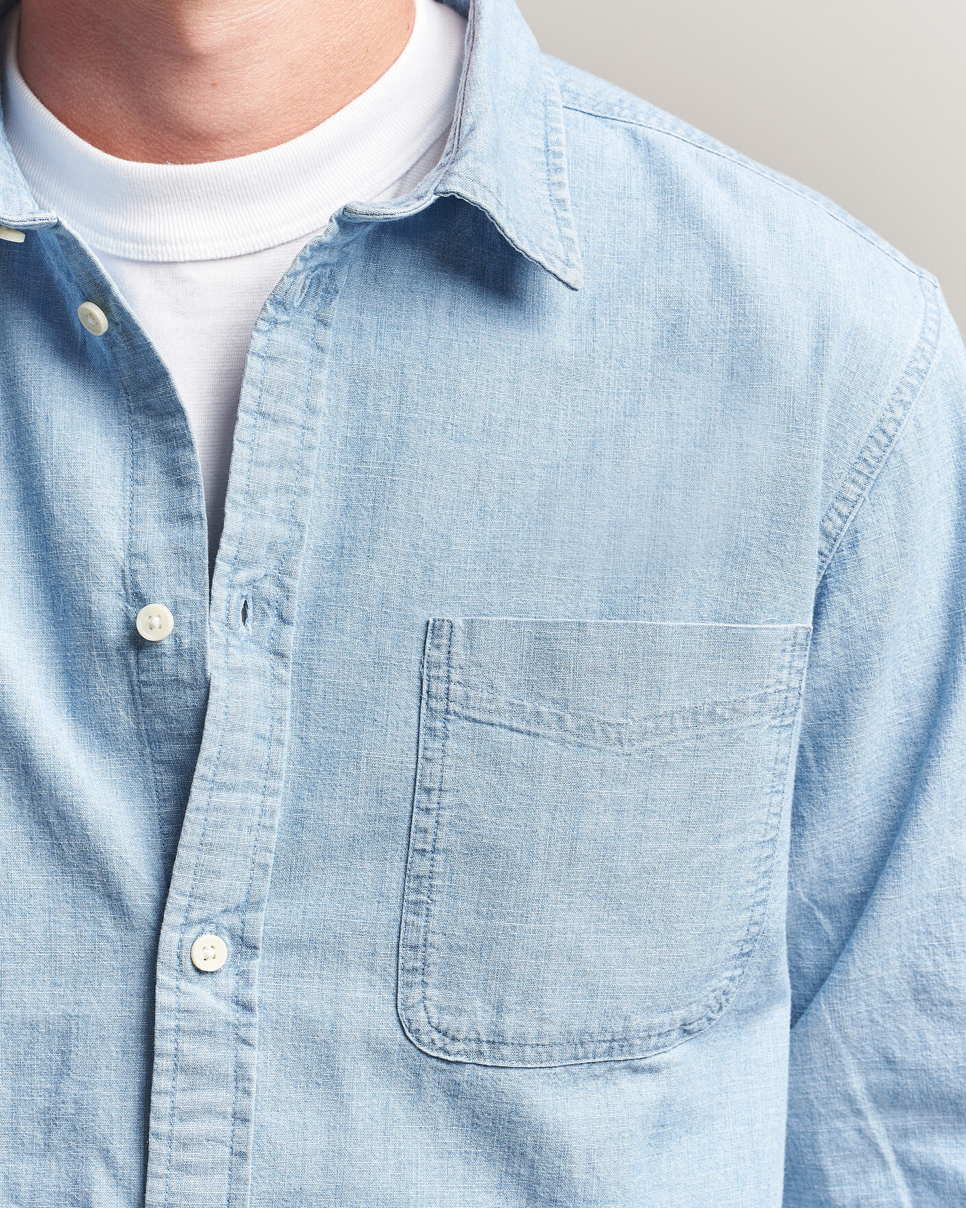 Homme | Chemises | LES DEUX | Chambray Shirt Light Blue Wash