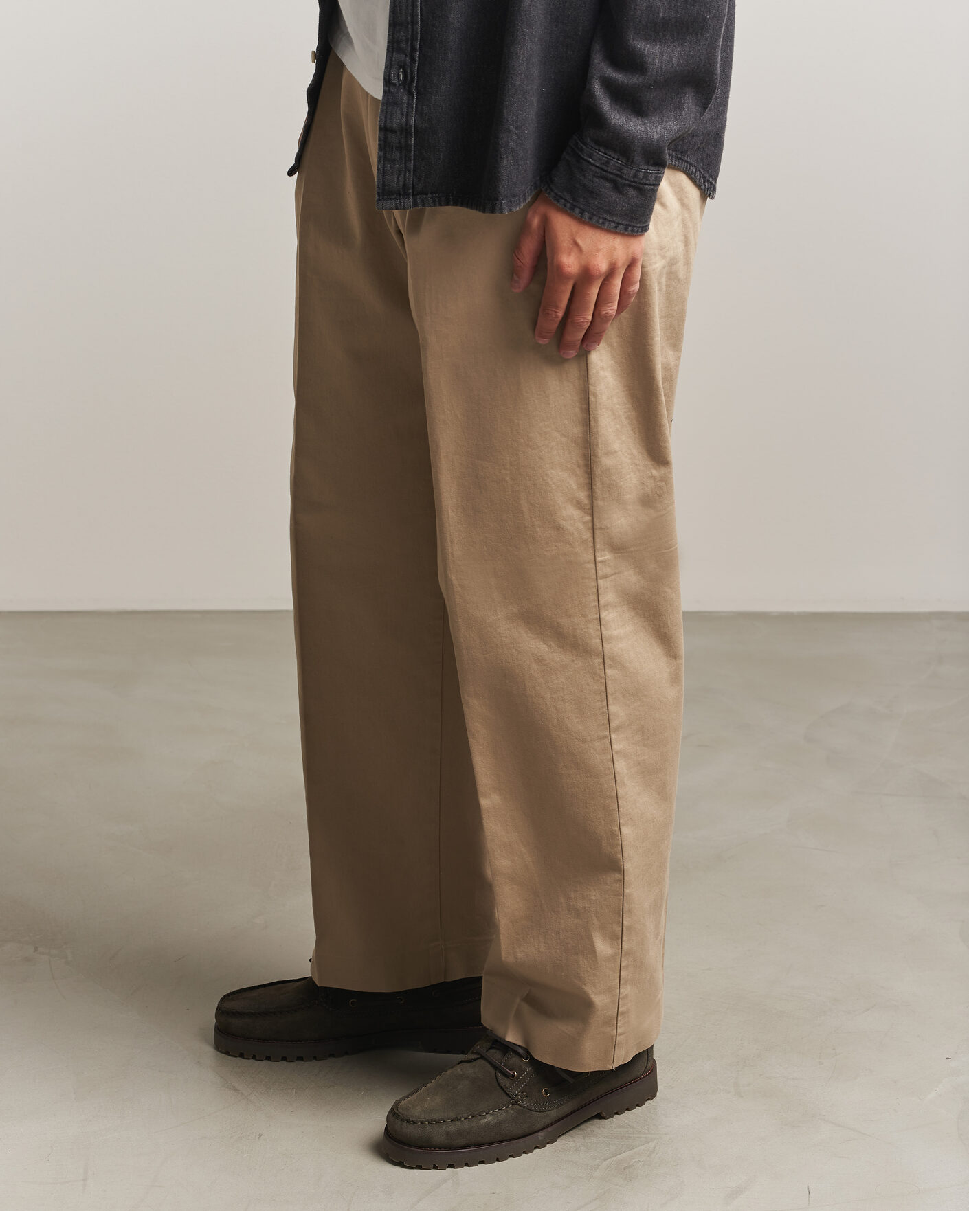 Homme | Loafers | LES DEUX | Suede Boatshoe Rosin Green