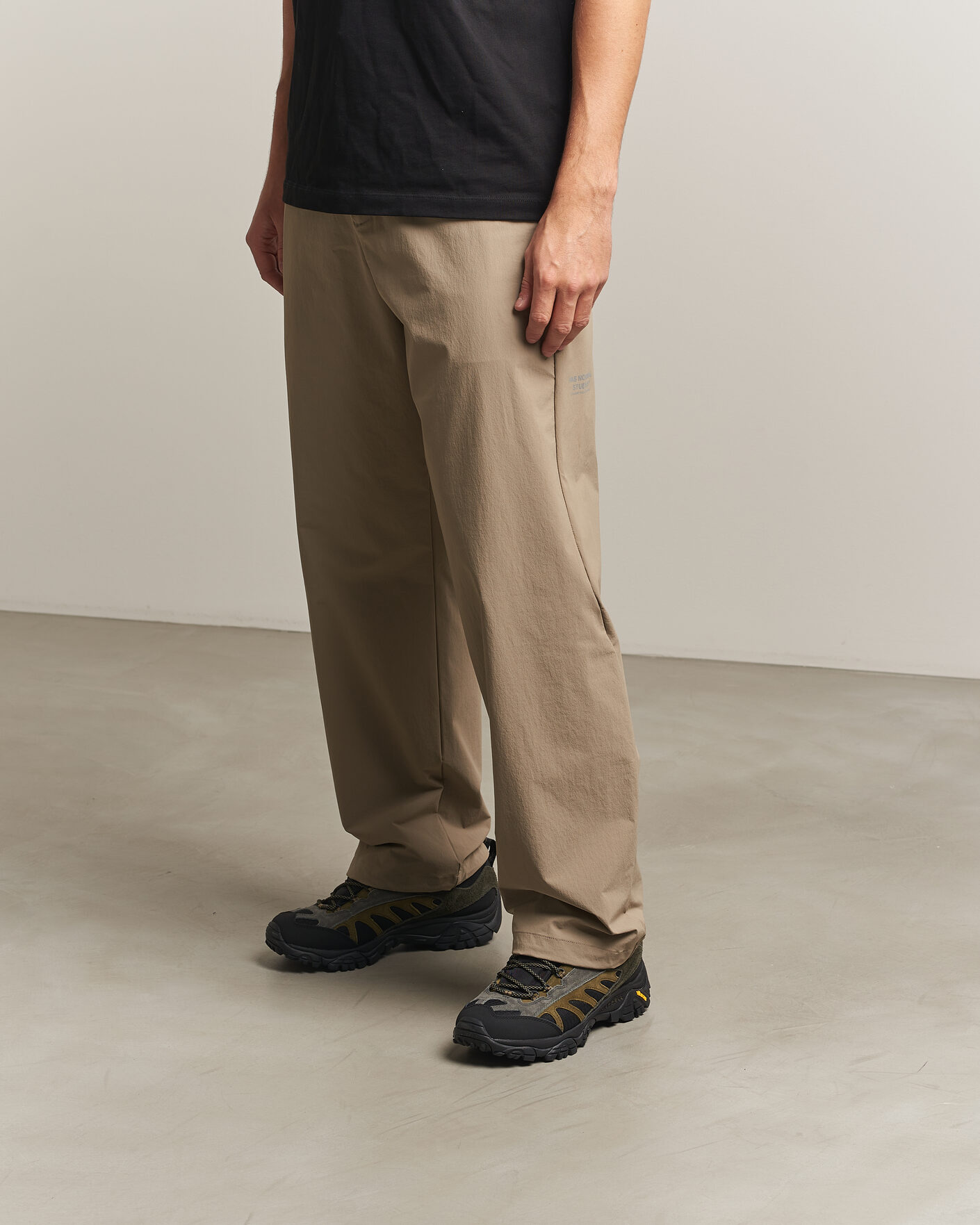 Homme | Chaussures De Randonnée | Merrell | MOAB 2 Mesa Luxe Black/Beluga
