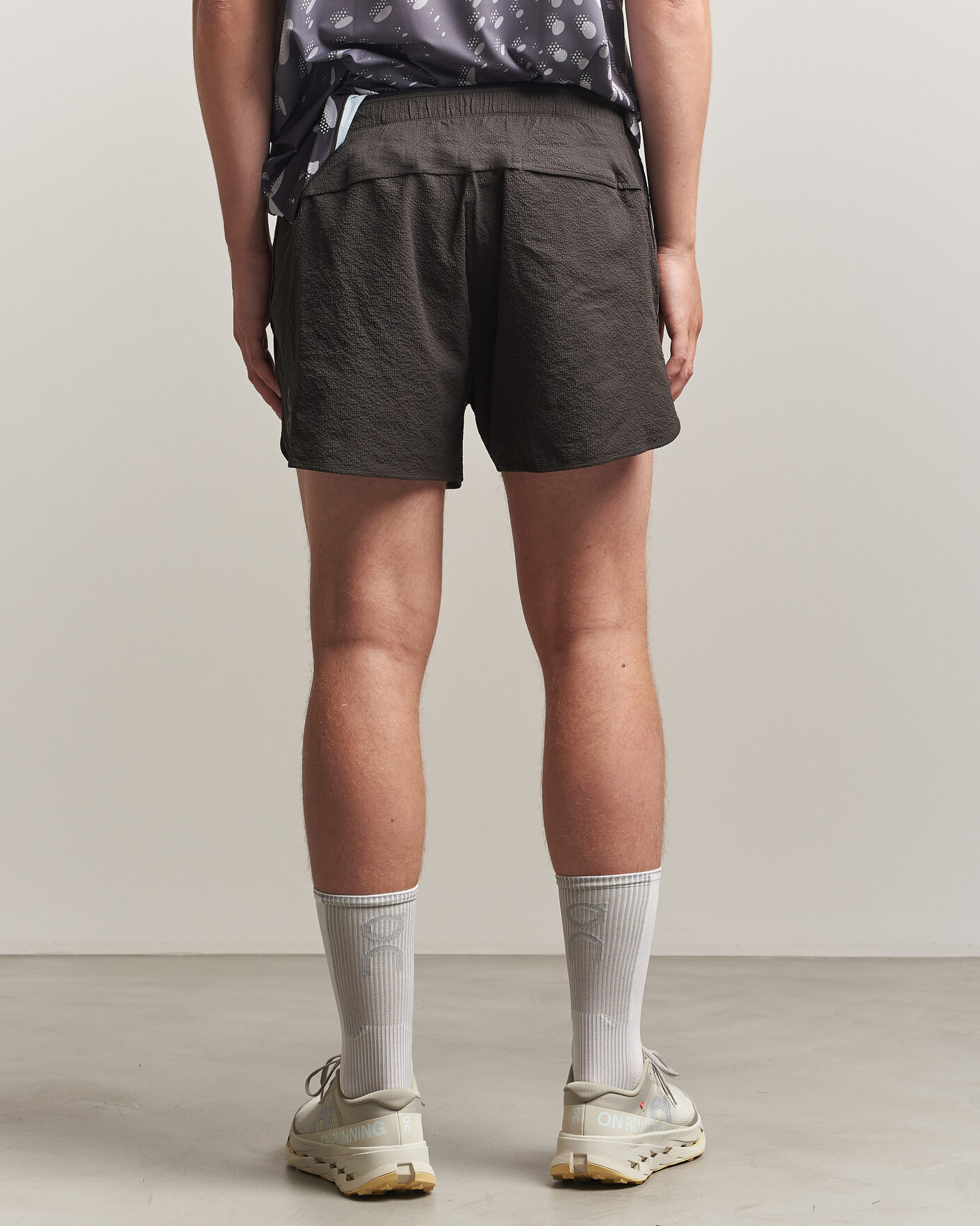 Homme | Shorts | On | Performance Volt Shorts Espresso