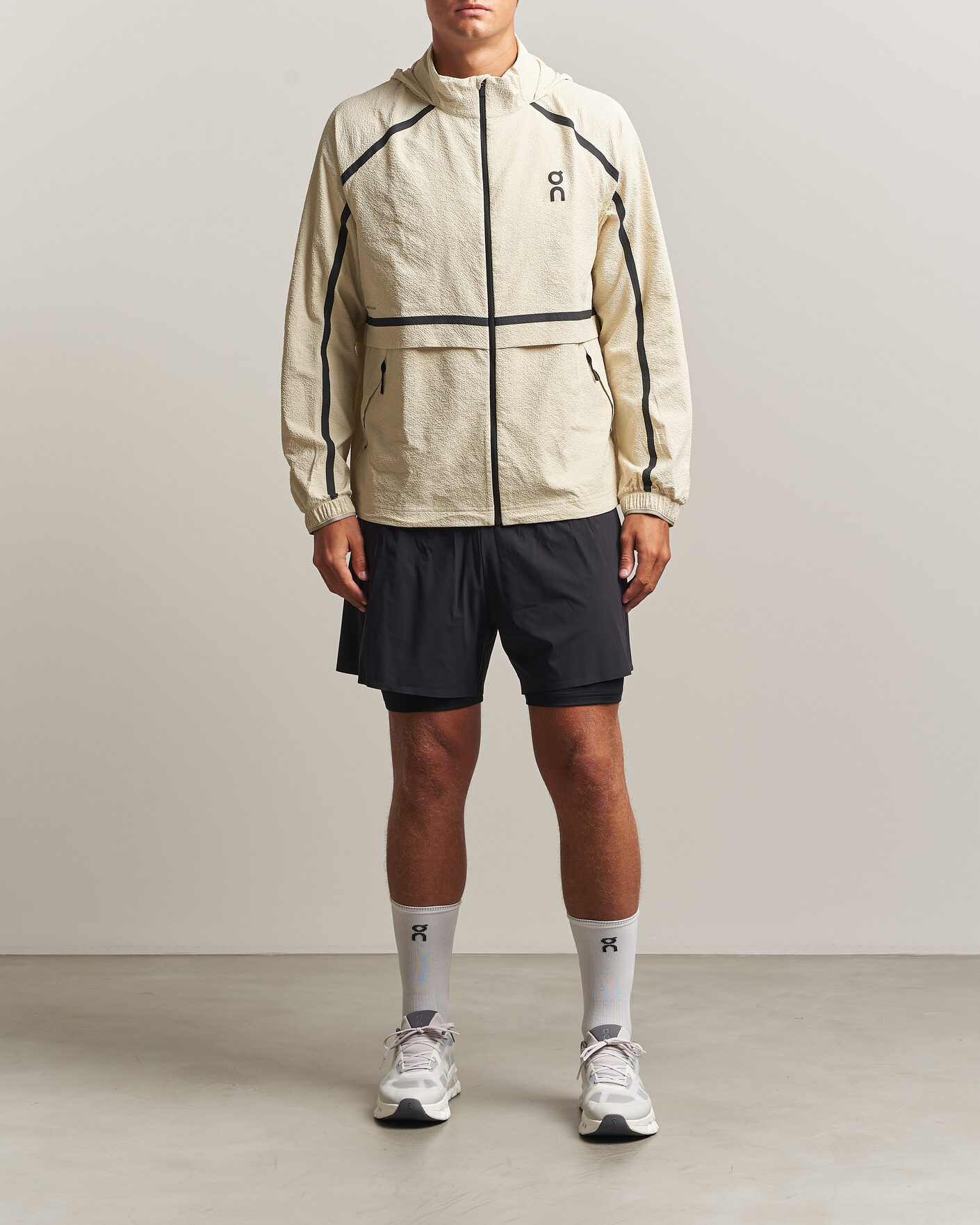 Homme | Shorts | On | 5 Inch Performance 2/1 Shorts Black
