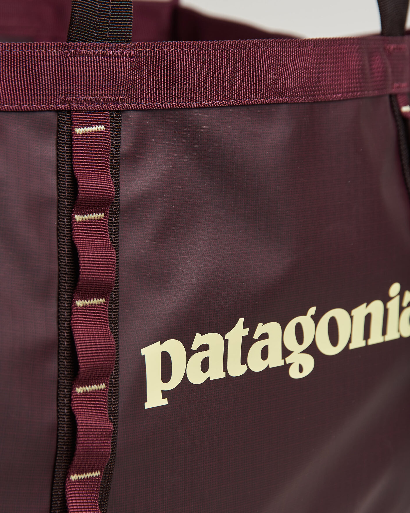 Homme | Sacs | Patagonia | Black Hole Tote 25L Berry Fig