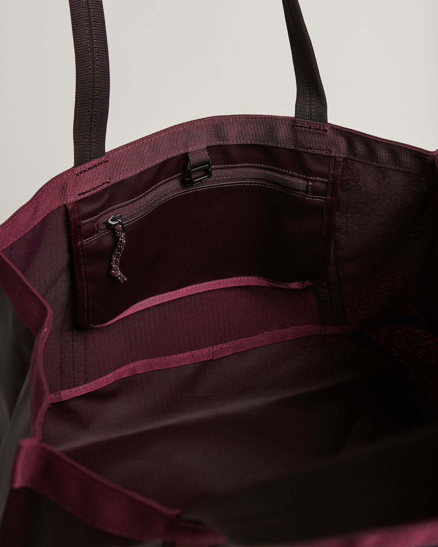 Homme | Sacs | Patagonia | Black Hole Tote 25L Berry Fig