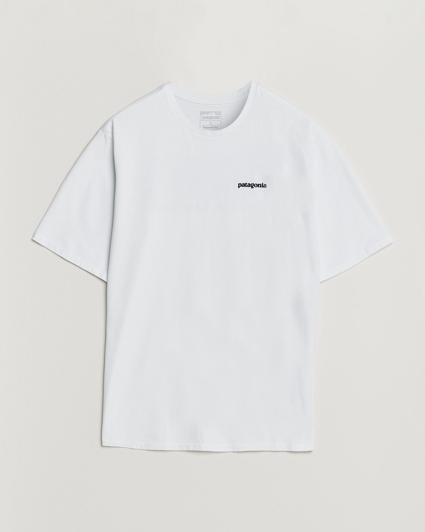 Homme | T-shirts | Patagonia | P-6 Logo Responsibili T-Shirt Fiber White