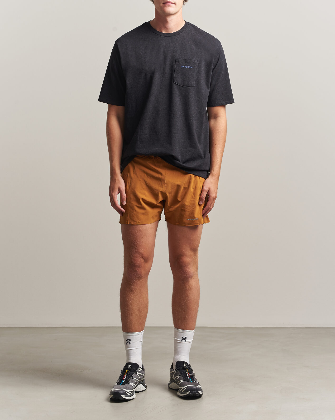 Homme | T-shirts | Patagonia | Boardshort Logo Pocket Responsibili T-Shirt Ink Black