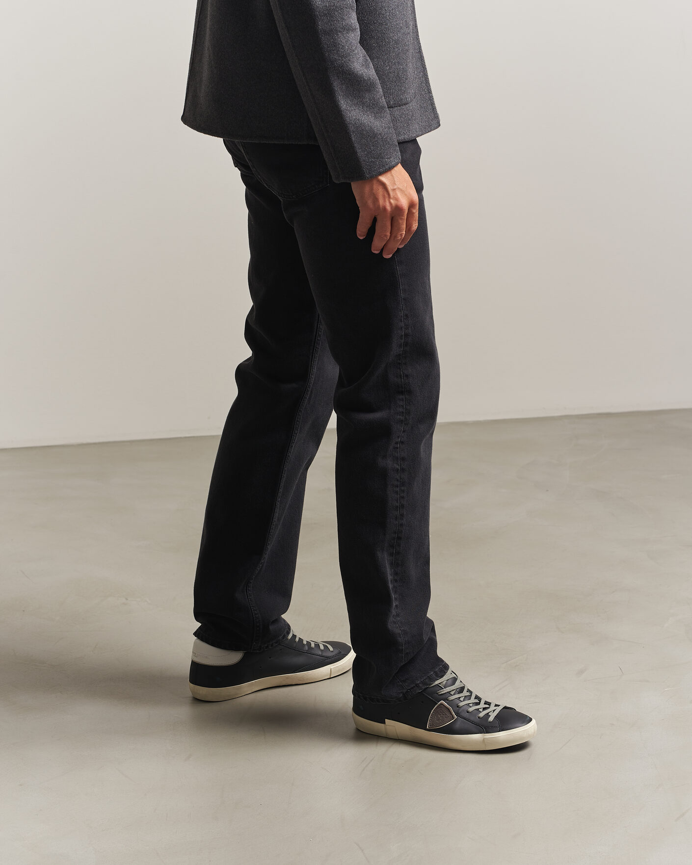 Homme | Baskets | Philippe Model | PRSX Low Top Suede Sneaker Black/White