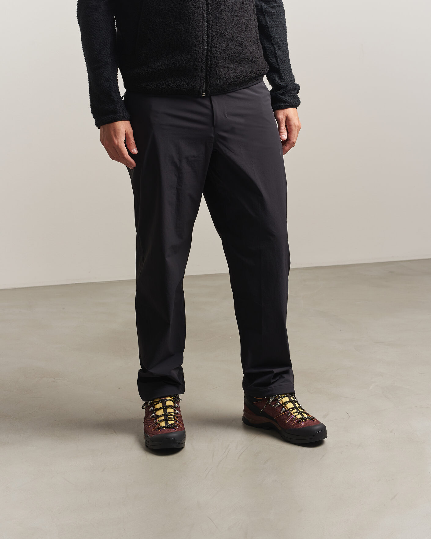 Homme | Chaussures de trail | Salomon | X-ALP Expedition Sneakers Black/Bitter Chocolate