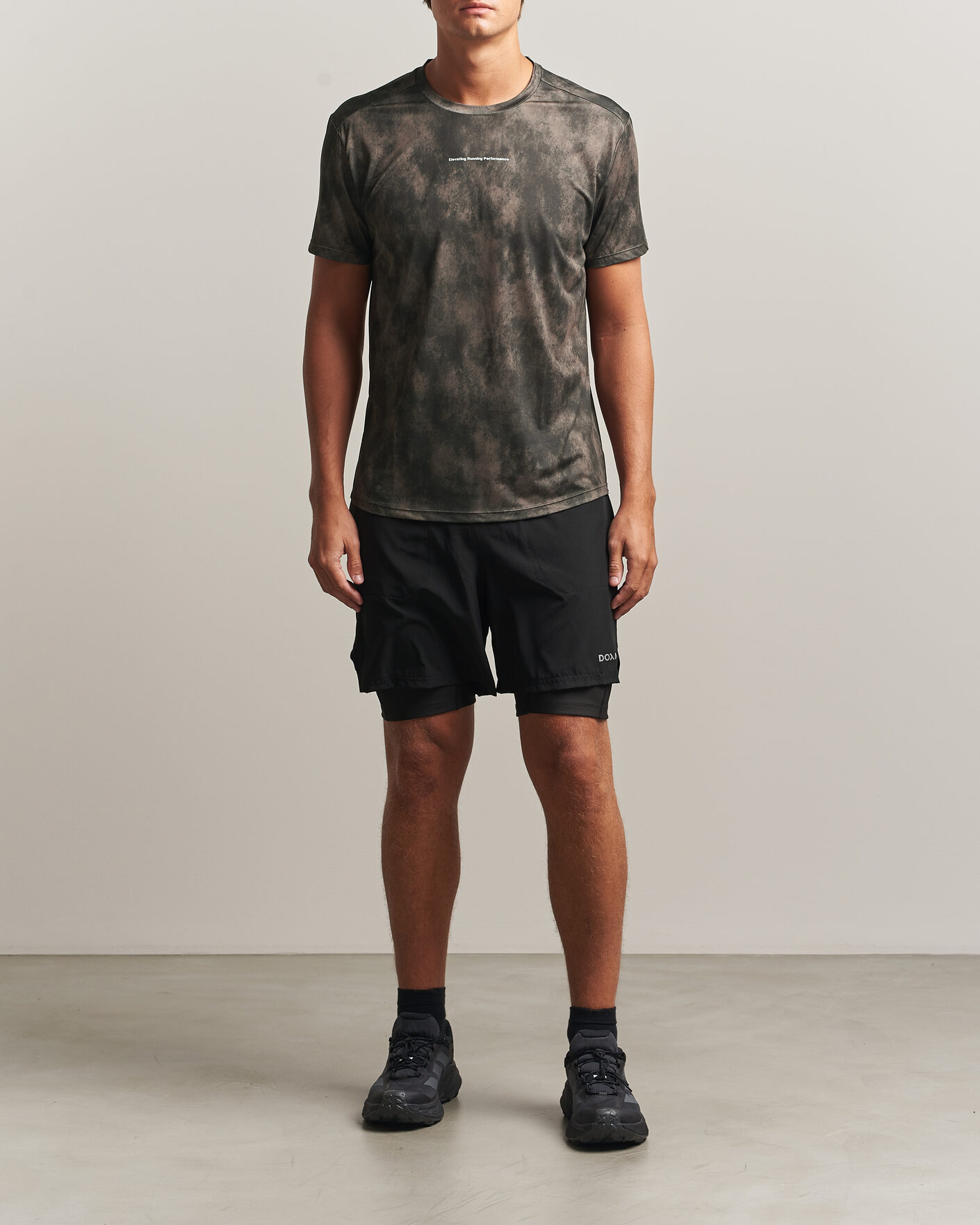 Homme | T-shirts | DOXA | Rerun Short Sleeve T-Shirt Taupe