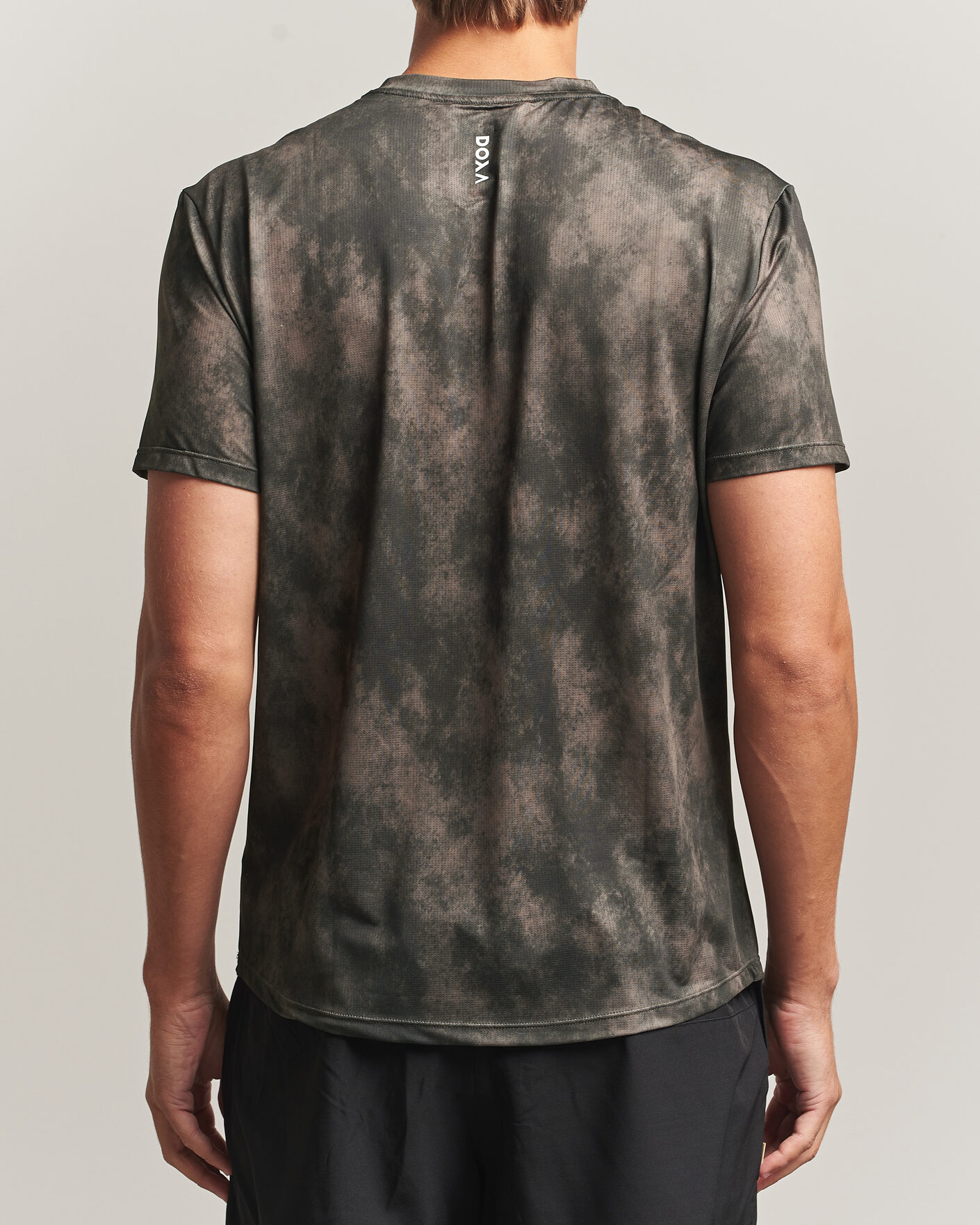 Homme | T-shirts | DOXA | Rerun Short Sleeve T-Shirt Taupe