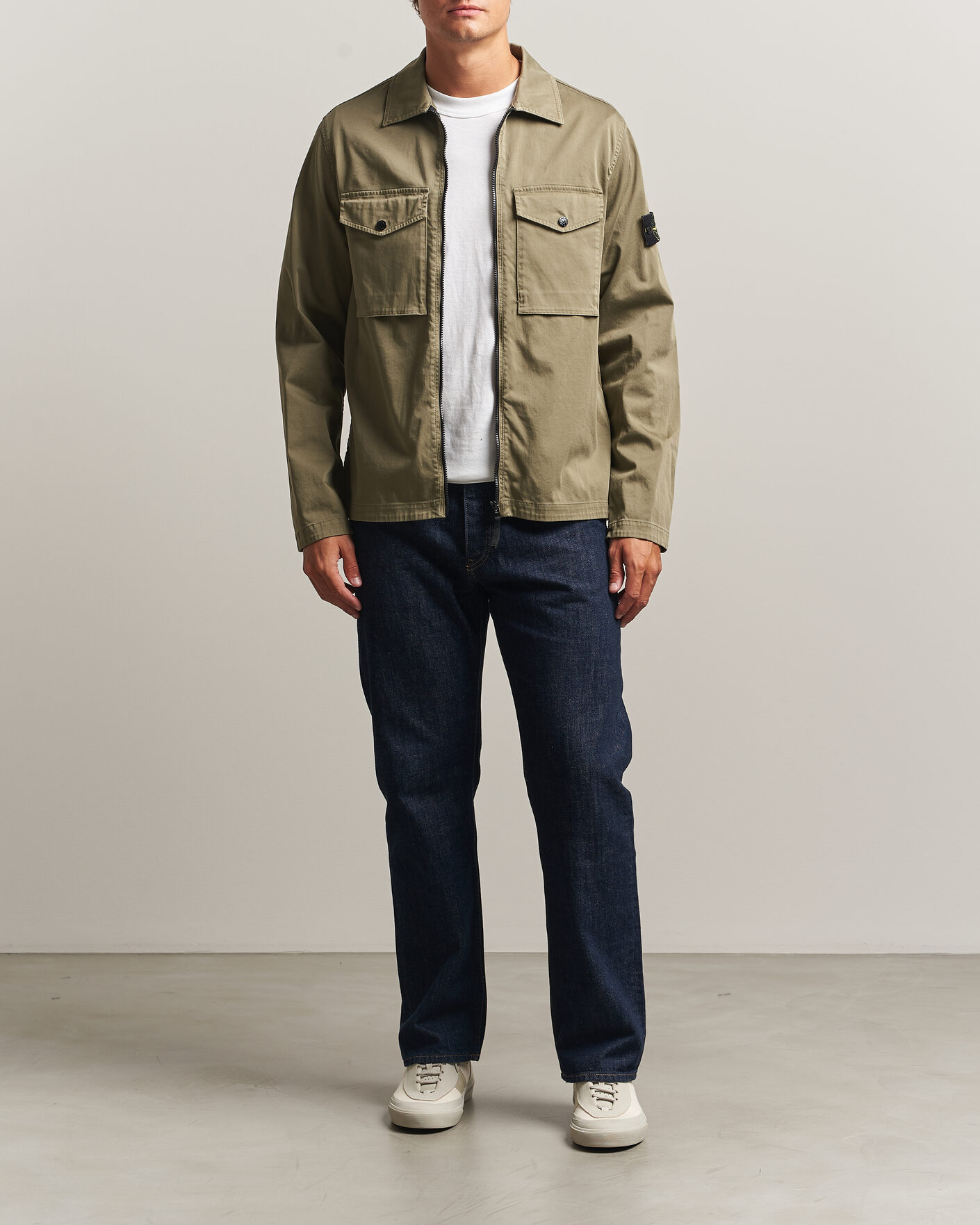 Homme | Chemises | Stone Island | Organic Cotton Satin Stretch Zip Overshirt Miltary Green