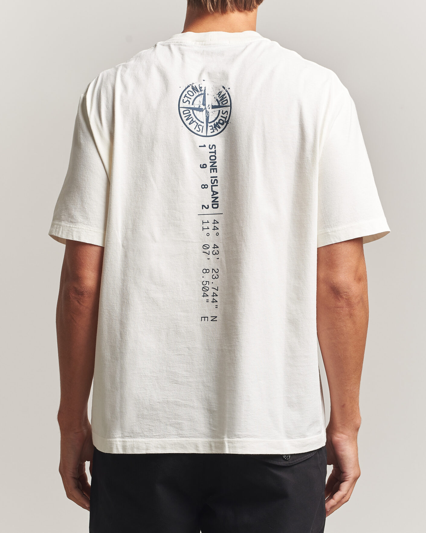 Homme | T-shirts | Stone Island | Vertical Placement Print Cotton T-Shirt Ivory
