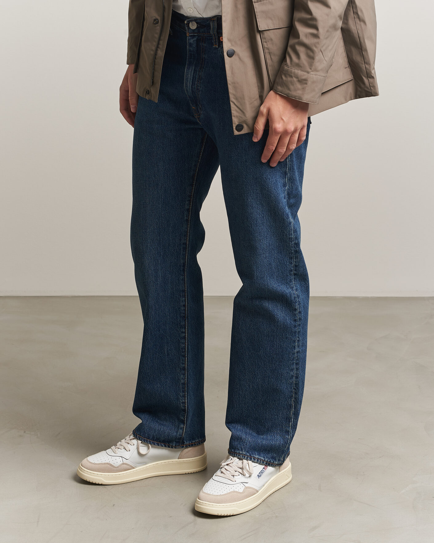Homme | Baskets | Autry | Medalist Low Leather/Suede Sneaker White/Lion