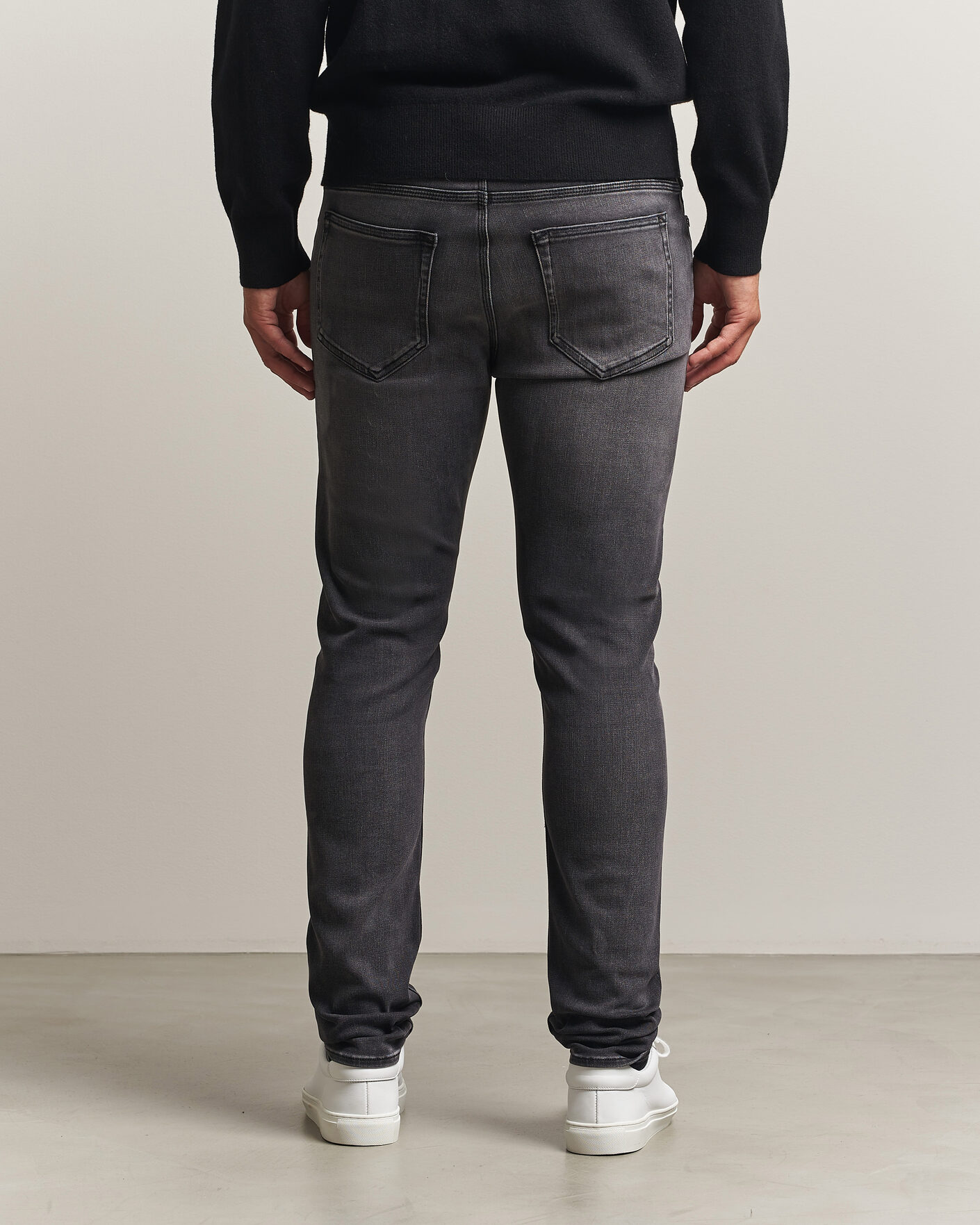 Homme | Jeans | Tiger of Sweden | Evolve Jeans Washed Black