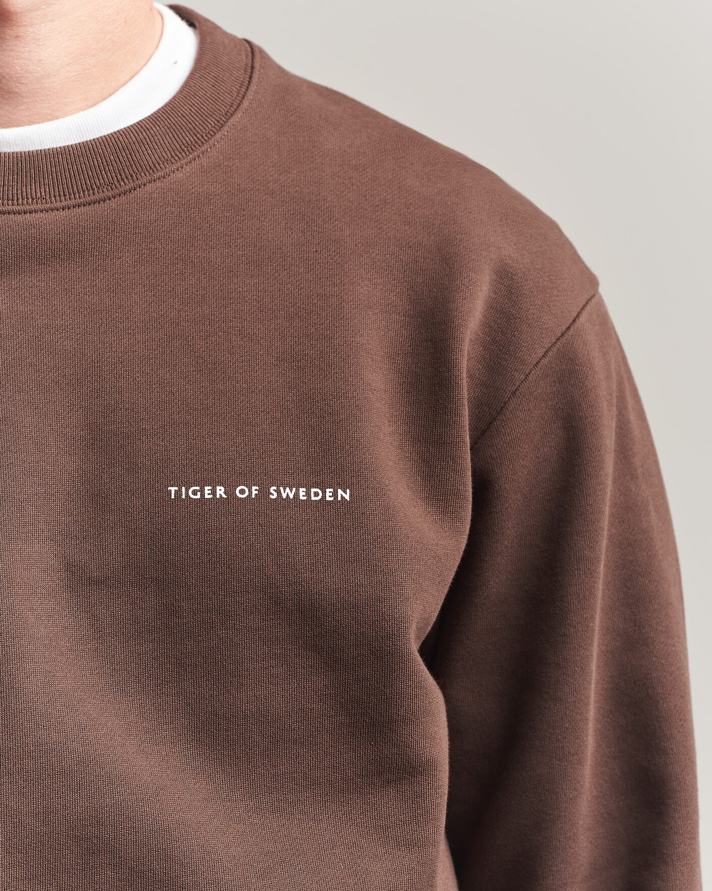 Homme | Pulls Et Tricots | Tiger of Sweden | Emerson Crew Neck Sweatshirt Dark Mahogany