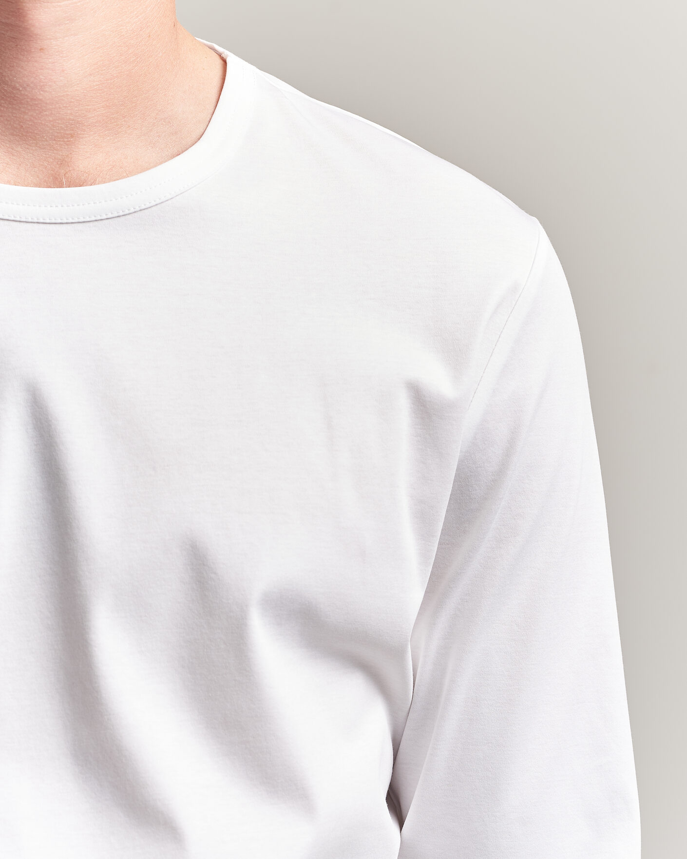 Homme | T-shirts | Tiger of Sweden | Olaf Mercerized Cotton Long Sleeve T-Shirt Pure White