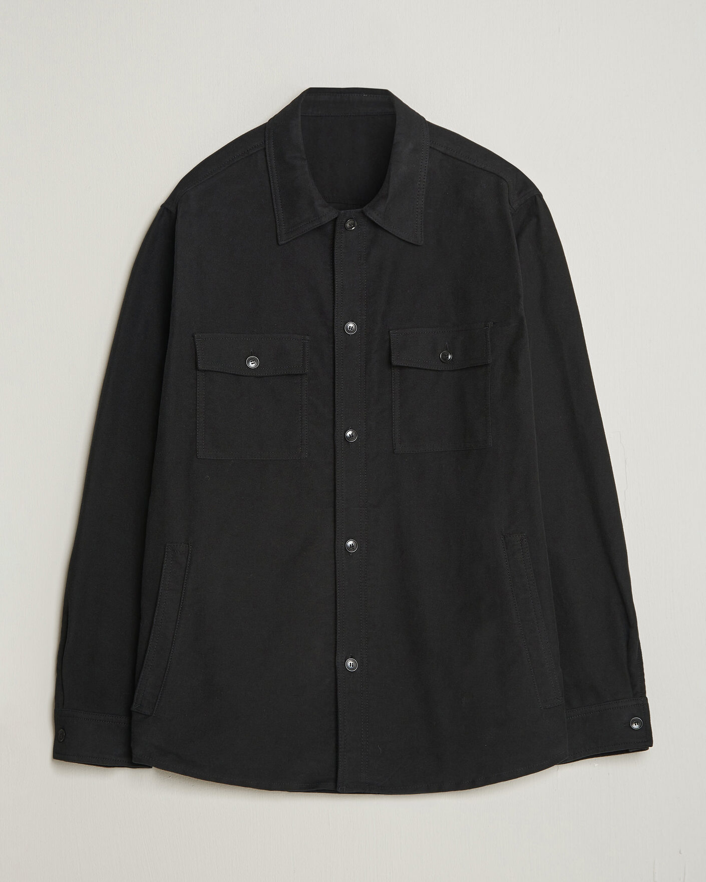 Homme | Chemises | Tiger of Sweden | Bishop Cotton Overshirt Black
