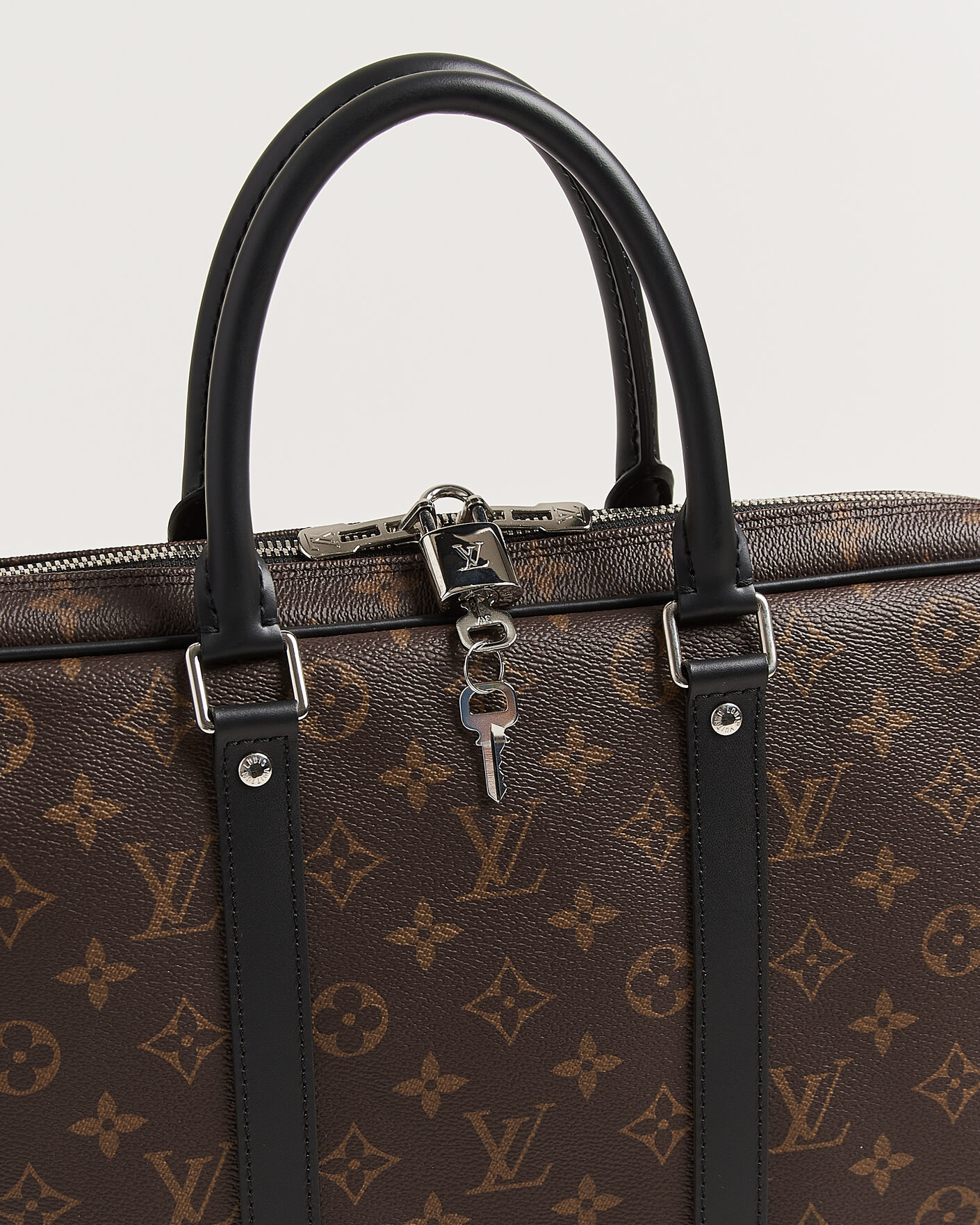 Homme | Pre-Owned & Vintage Bags | Louis Vuitton Pre-Owned | Porte-Documents Voyage Briefcase Monogram Macassar