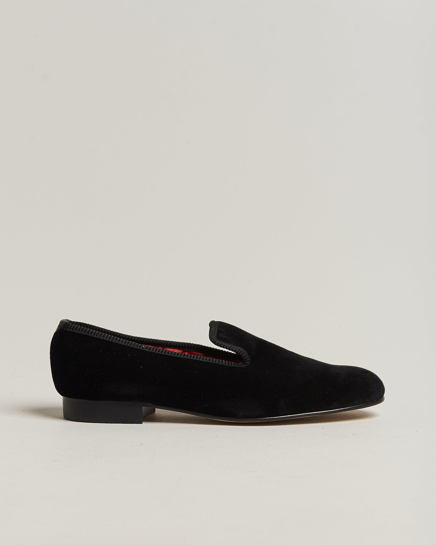Homme | Loafers | Bowhill & Elliott | Plain Albert Pump Black Velvet