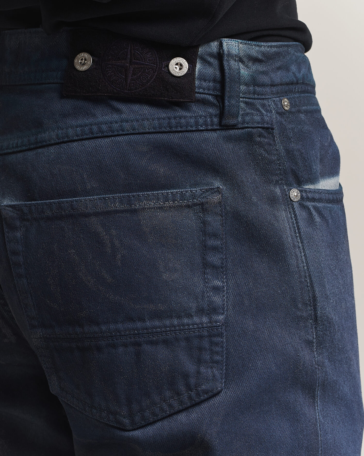 Homme | Jeans | Stone Island | Hand Sprayed Reflective Bull Denim Jeans Slate Blue