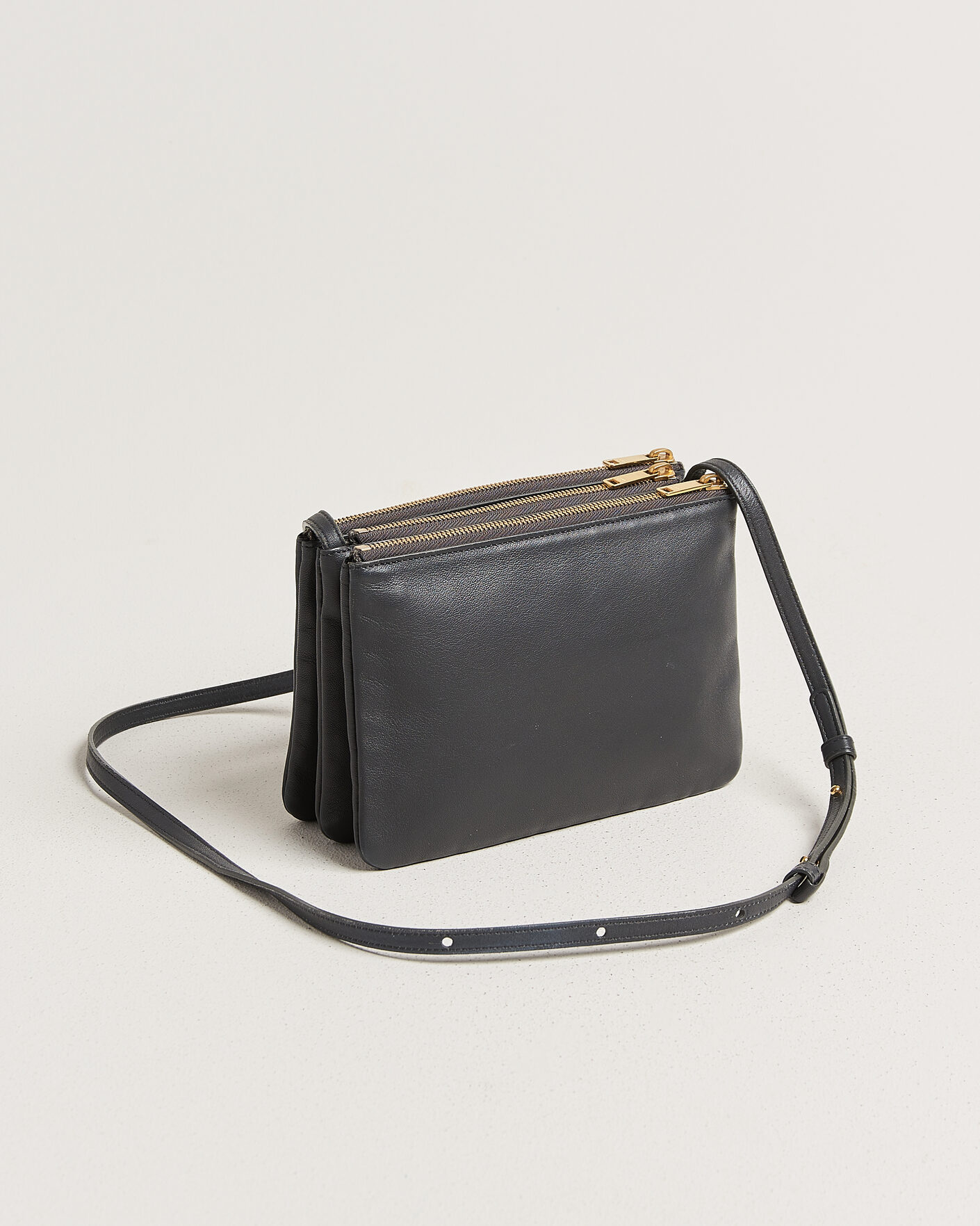 Homme | Pre-Owned & Vintage Bags | Celine Pre-Owned | Trio Bag Small Grey