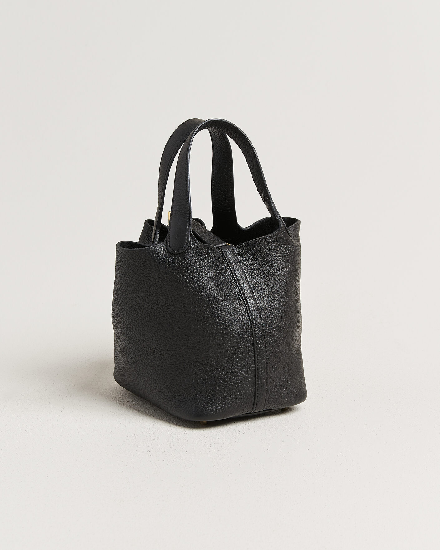 Homme | Pre-Owned & Vintage Bags | Hermès Pre-Owned | Picotin Lock 18 Black