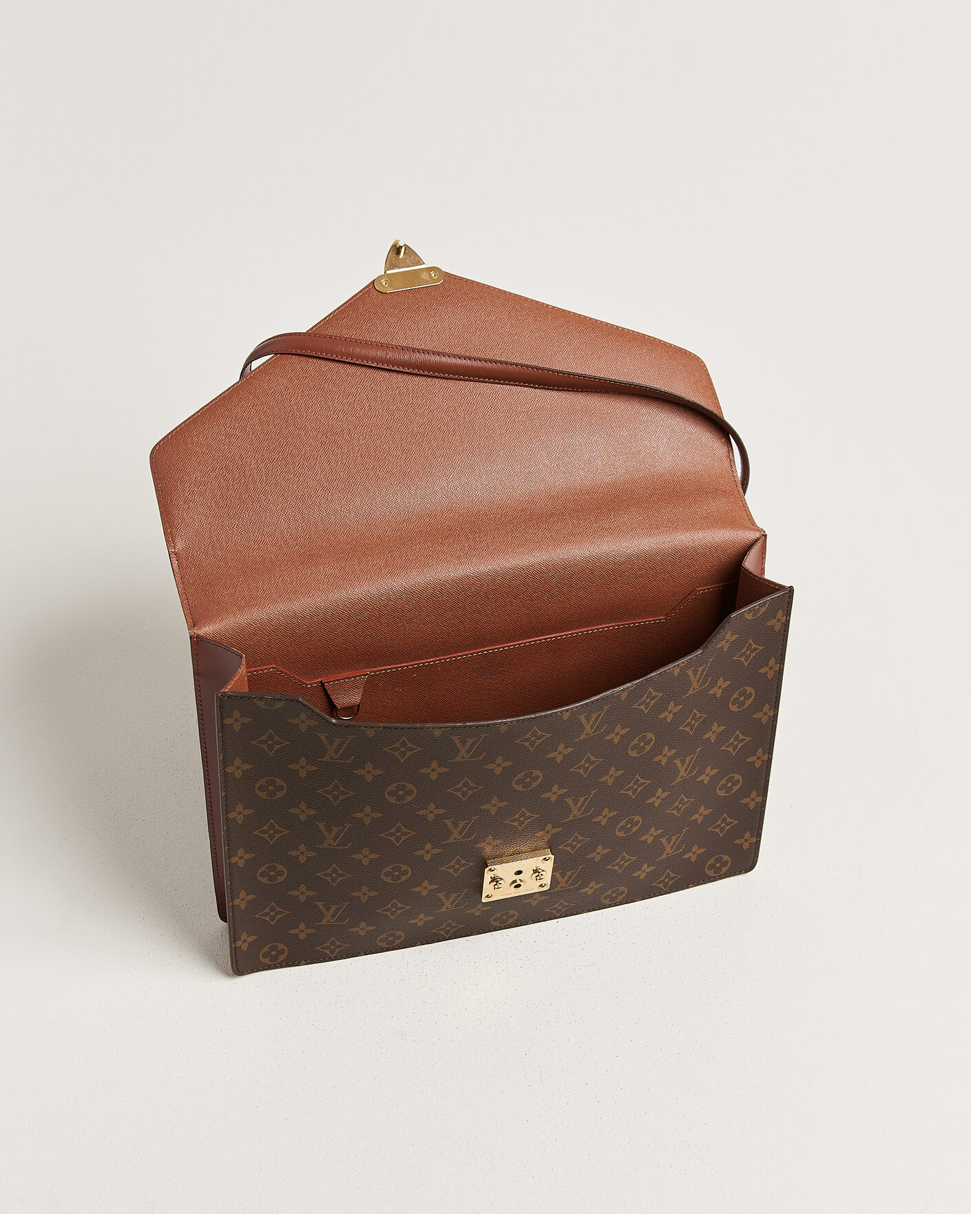 Homme | Pre-Owned & Vintage Bags | Louis Vuitton Pre-Owned | Porte Document Bandouliére Monogram