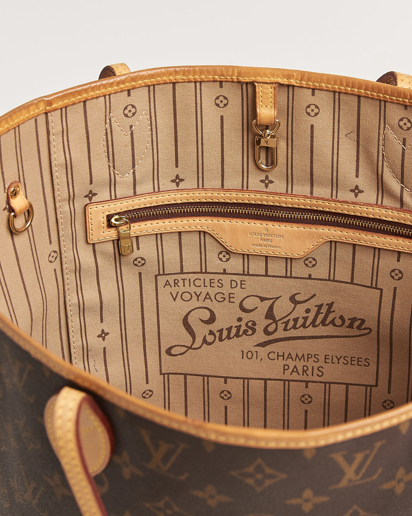 Homme | Pre-Owned & Vintage Bags | Louis Vuitton Pre-Owned | Neverfull MM Monogram