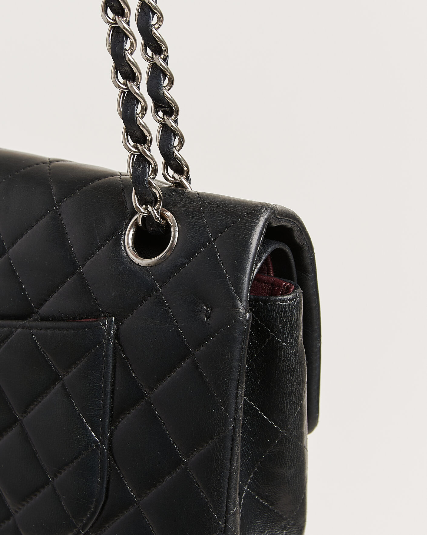 Homme | Pre-Owned & Vintage Bags | Chanel Pre-Owned | Classic Medium Double Flap Bag Lambskin Black
