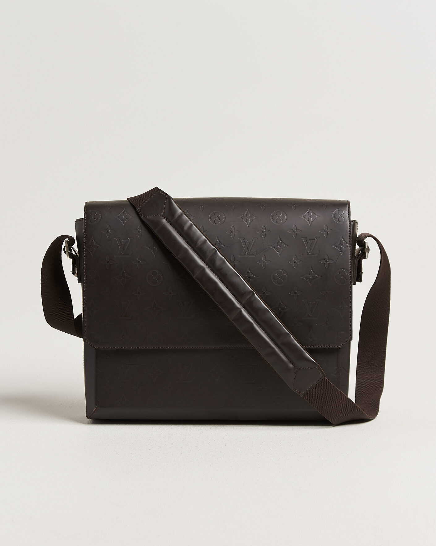 Homme | Pre-Owned & Vintage Bags | Louis Vuitton Pre-Owned | Messenger Bag Monogram Glace Bobby Brown