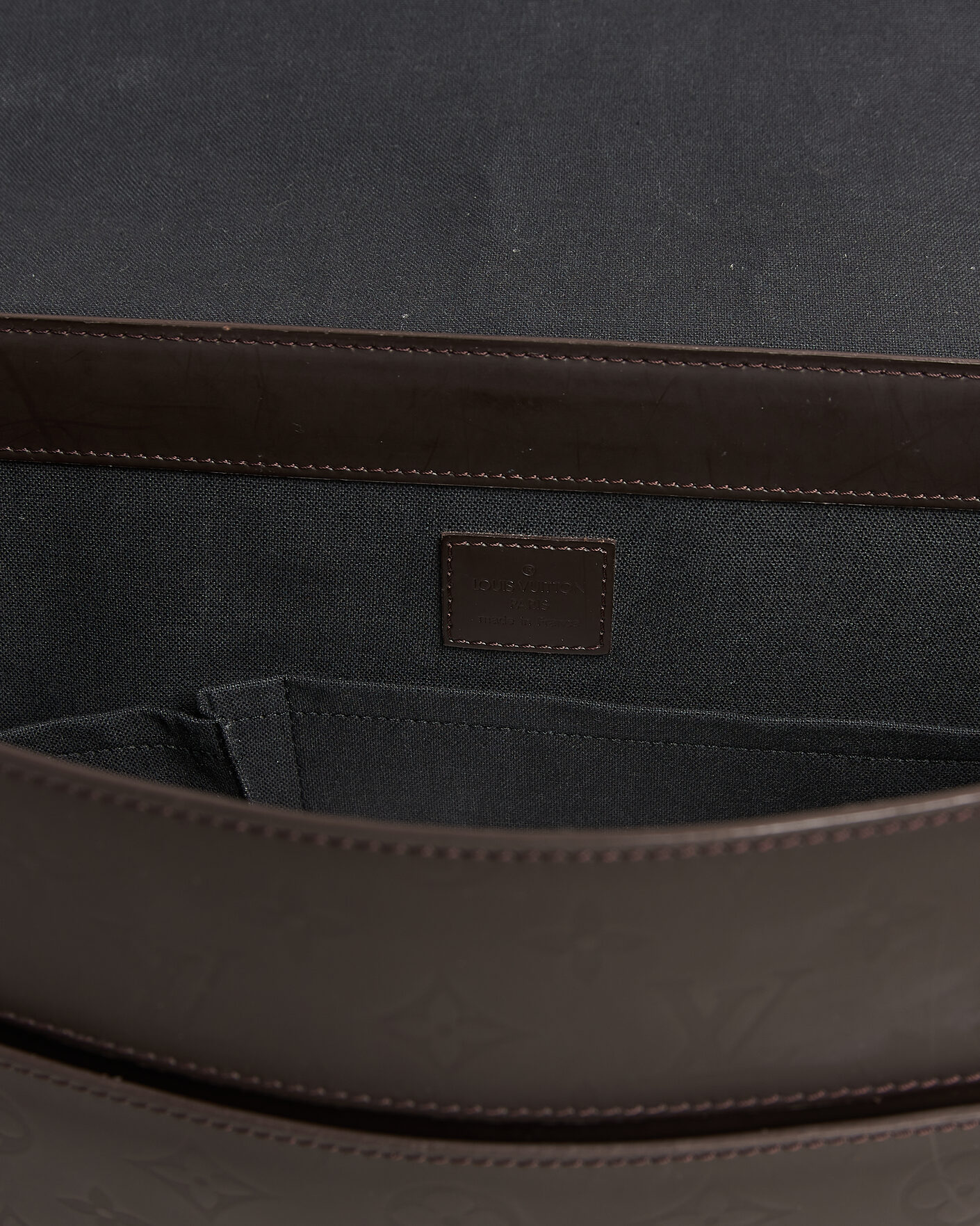 Homme | Pre-Owned & Vintage Bags | Louis Vuitton Pre-Owned | Messenger Bag Monogram Glace Bobby Brown