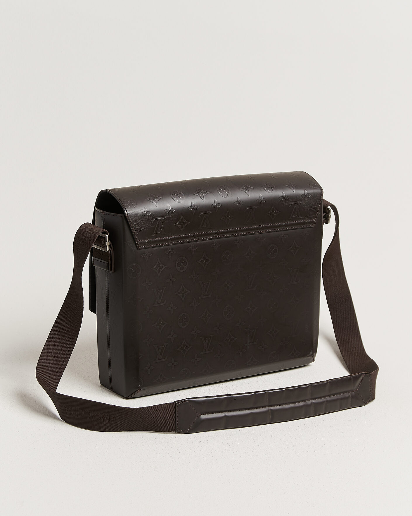 Homme | Pre-Owned & Vintage Bags | Louis Vuitton Pre-Owned | Messenger Bag Monogram Glace Bobby Brown