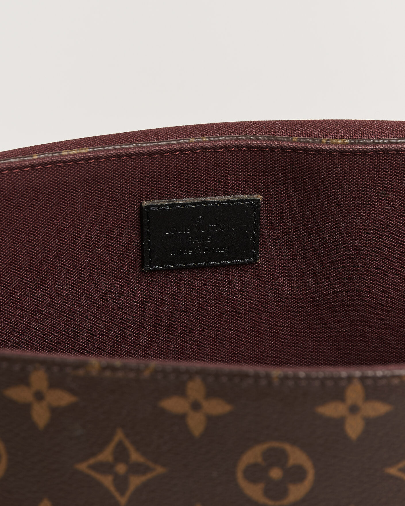 Homme | Pre-Owned & Vintage Bags | Louis Vuitton Pre-Owned | Abbesses Messenger Bag Monogram Macassar