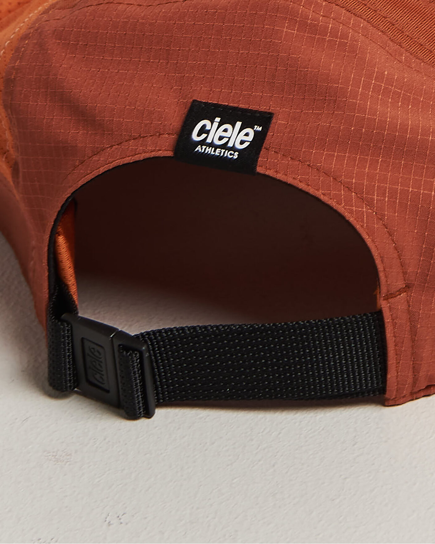 Homme | Bobs Et Casquettes | Ciele | GOCap Field Running Cap Gingerbread Sunset