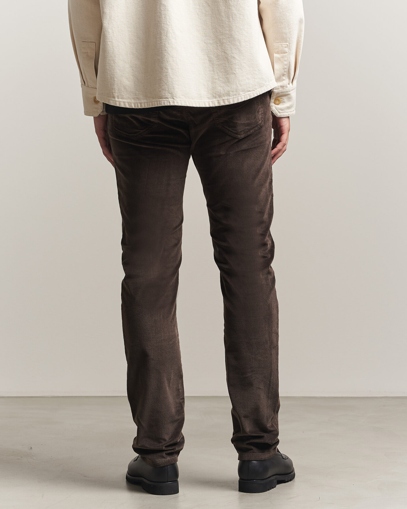 Homme | Pantalons | Jacob Cohën | Bard 5-Pocket Medium Corduroy Trousers Brown