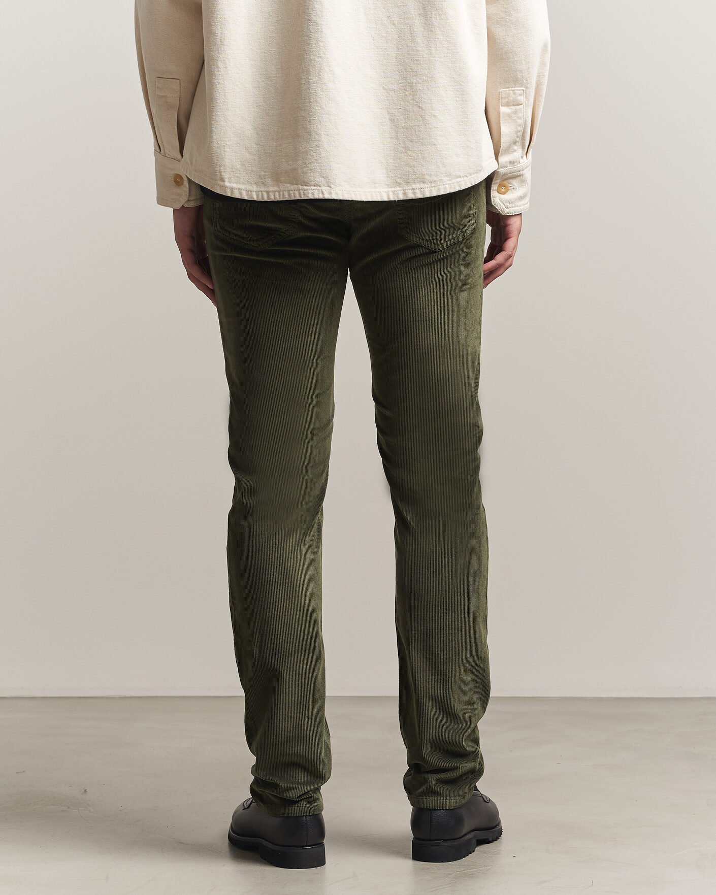 Homme | Pantalons | Jacob Cohën | Bard 5-Pocket Medium Corduroy Trousers Green