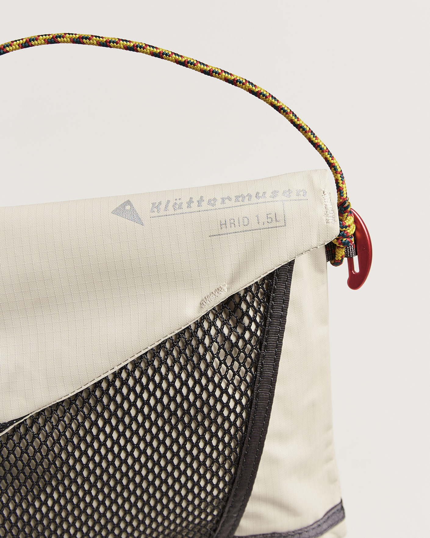 Homme | Sacs | Klättermusen | Hrid WP 1,5L Accessory Bag Silver Creme