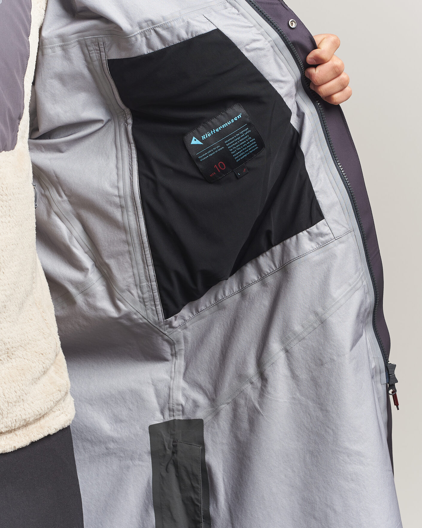 Homme | Manteaux Et Vestes | Klättermusen | Syr Hood Parka Raven