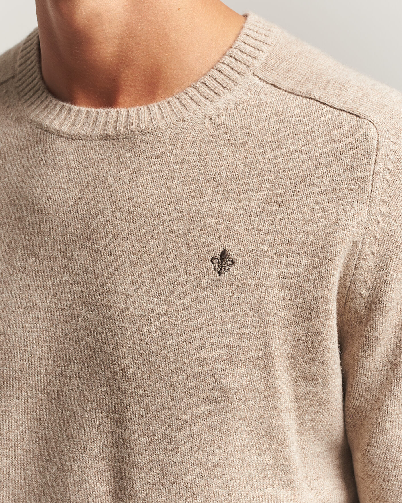 Homme | Pulls Et Tricots | Morris | Hertford Lambswool Crew Neck Khaki