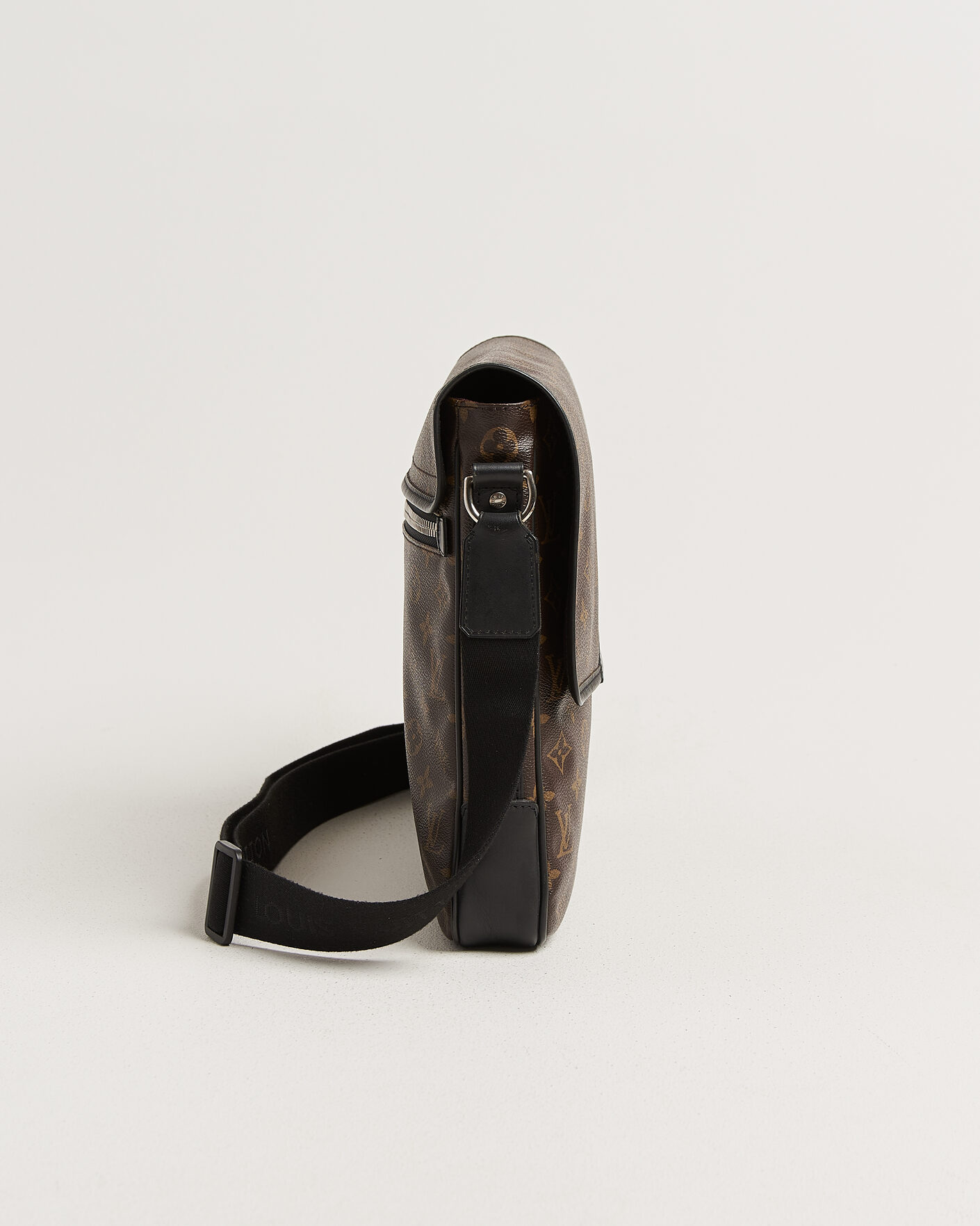 Homme | Pre-Owned & Vintage Bags | Louis Vuitton Pre-Owned | Messenger Bag Monogram Macassar