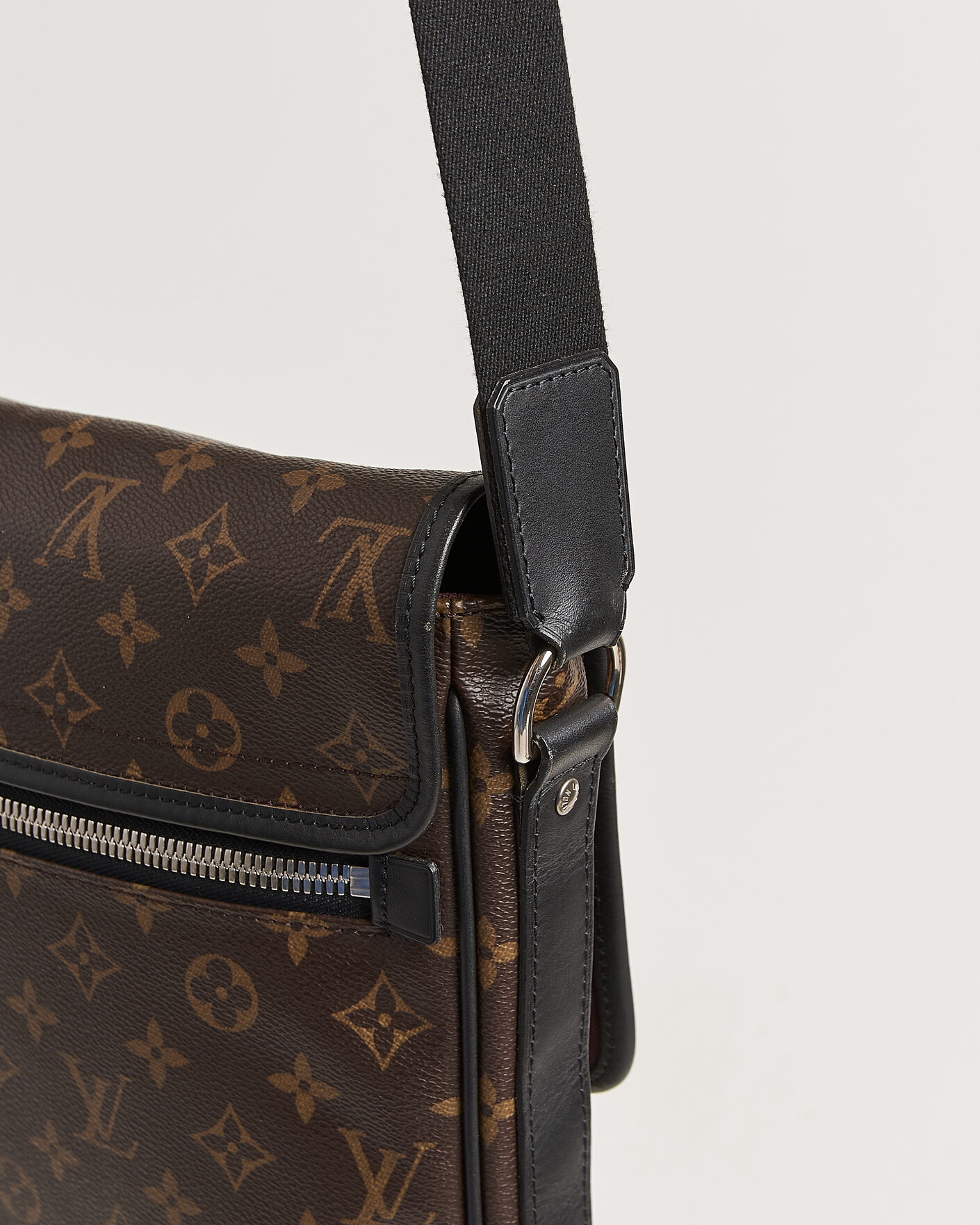 Homme | Pre-Owned & Vintage Bags | Louis Vuitton Pre-Owned | Messenger Bag Monogram Macassar