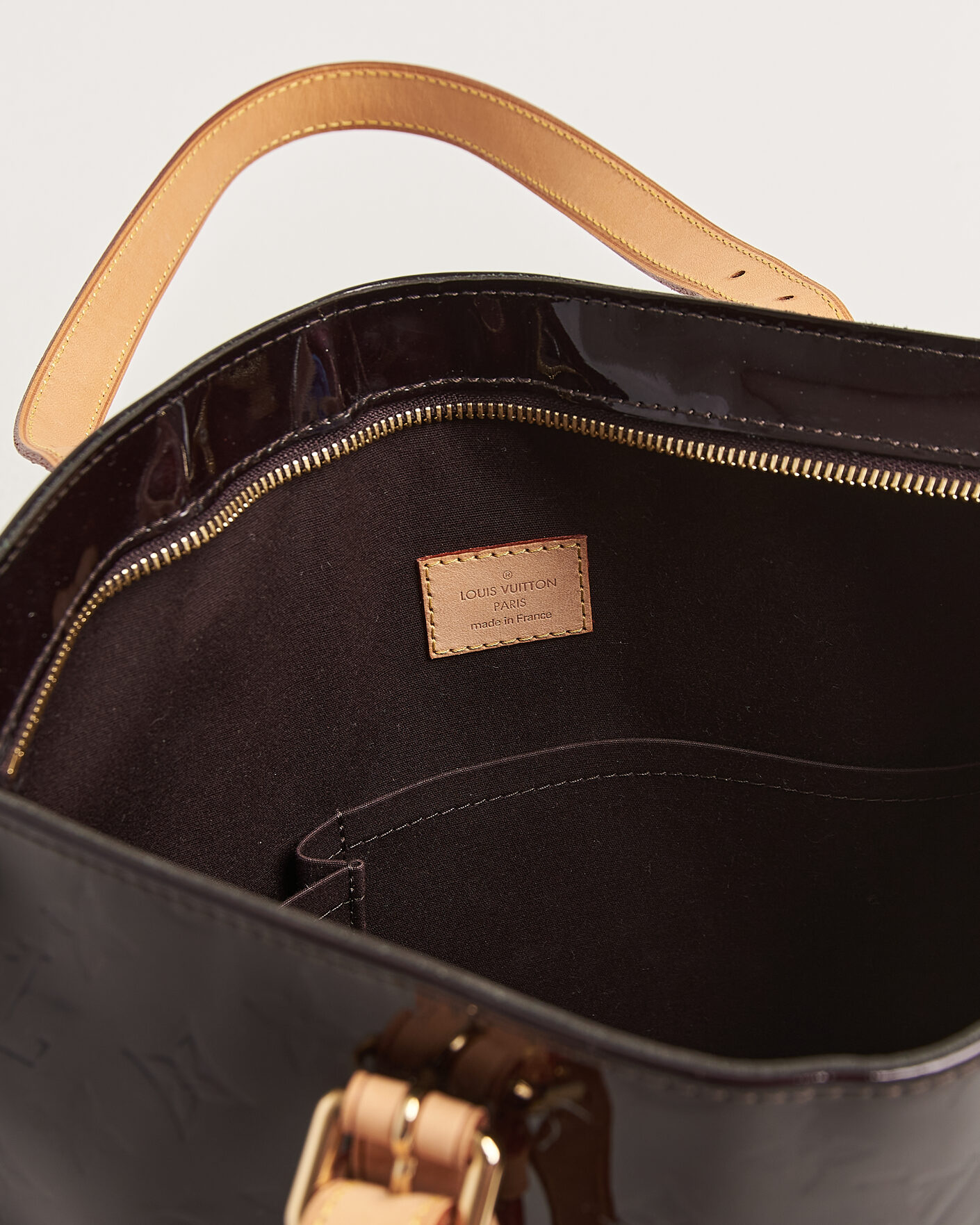 Homme | Pre-Owned & Vintage Bags | Louis Vuitton Pre-Owned | Brentwood Tote Bag Vernis Leather Burgundy