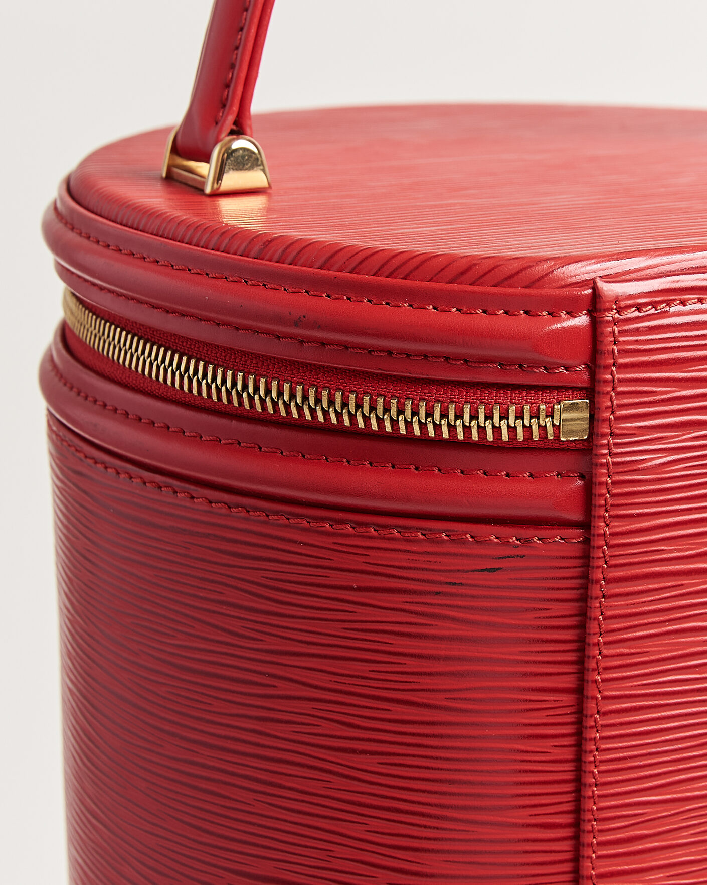Homme | Pre-Owned & Vintage Bags | Louis Vuitton Pre-Owned | Cannes Vanity Case Epi Leather Red