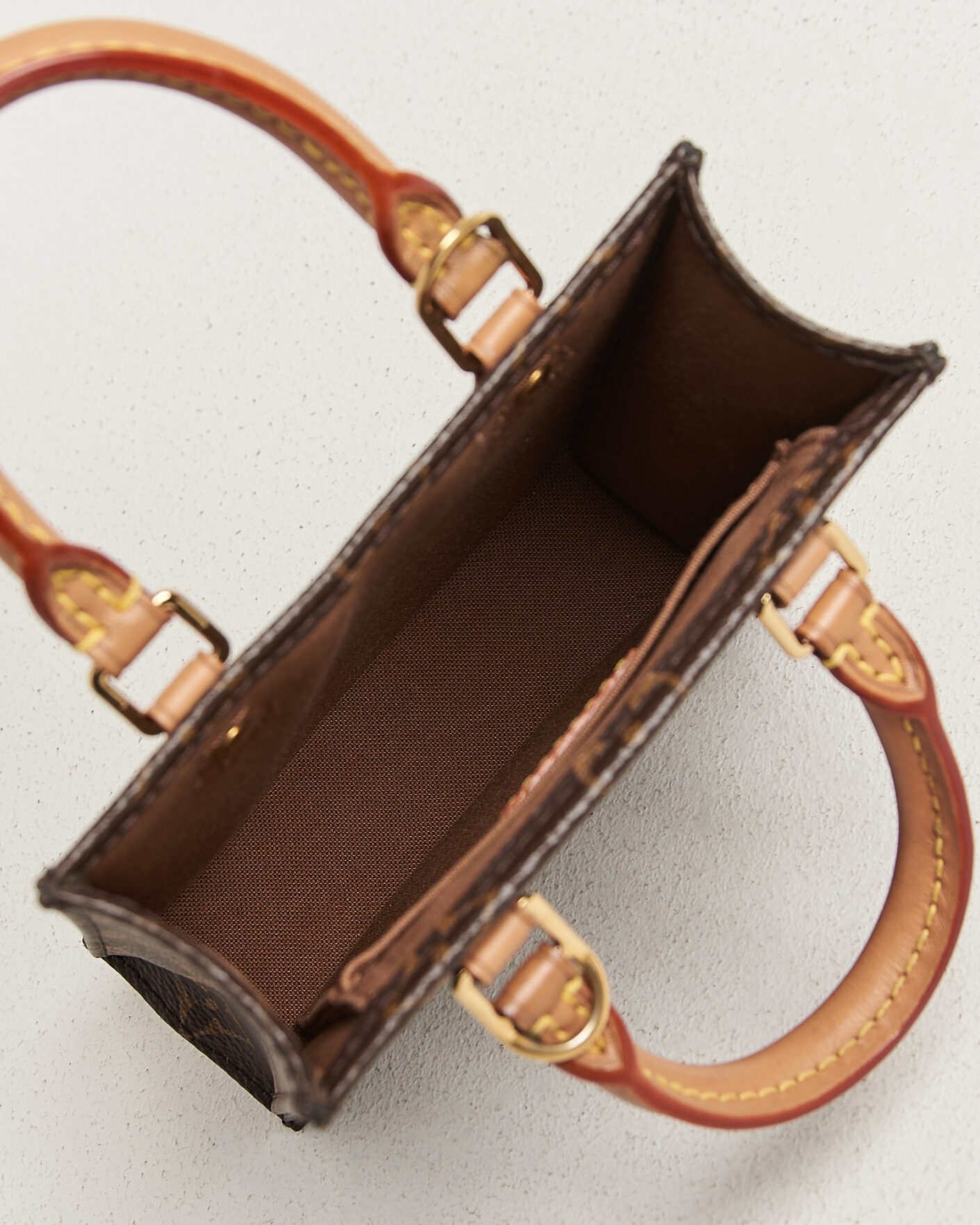 Homme | Pre-Owned & Vintage Bags | Louis Vuitton Pre-Owned | Sac Plat Petit Bandouliére Monogram